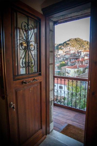 Despotikon Dimitsana Guest House - Ξενώνας Δεσποτικόν Αντωνόπουλου Екстер'єр фото